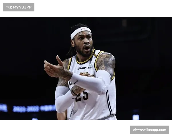 辽宁莫兰德内线防守效率值可观 但进攻端贡献有限影响整体平衡